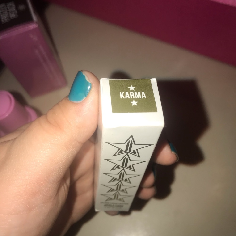 Karma liquid lip